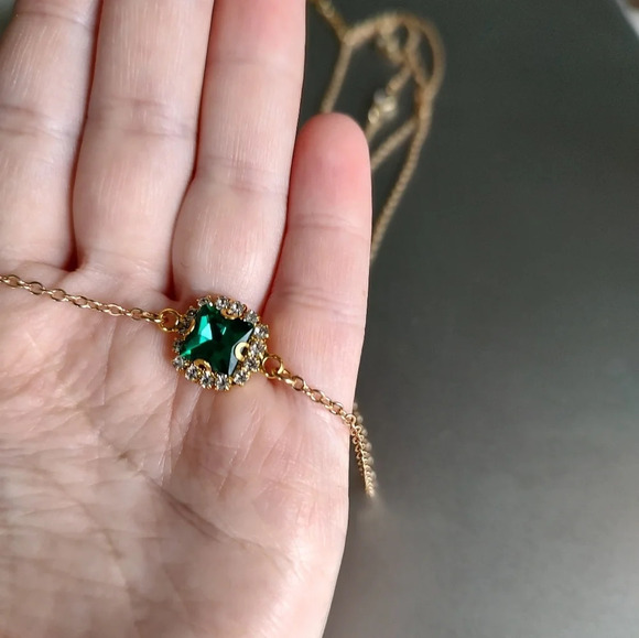 New Gold Color Crystal Pendant Necklaces For Women - Picture 7 of 7